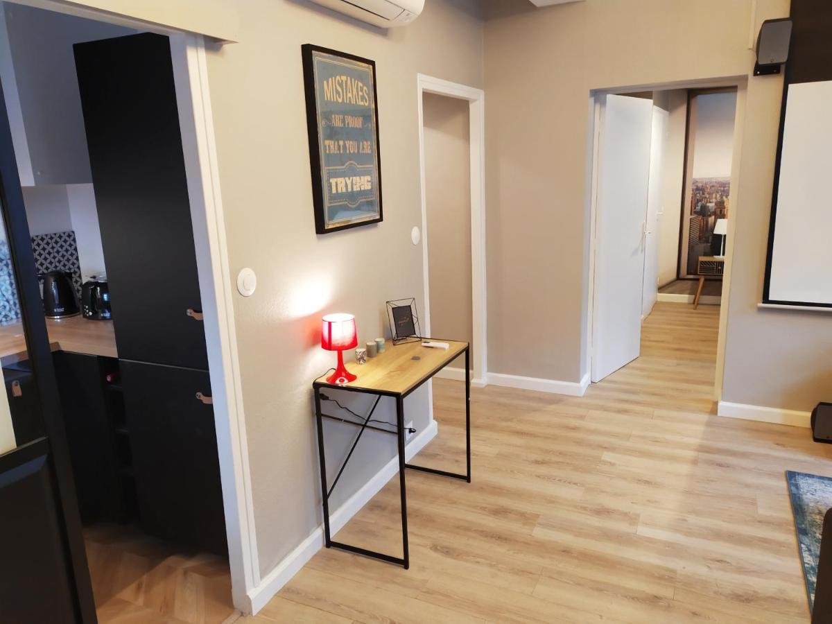Les Loges De Montauban Apartamento Exterior foto