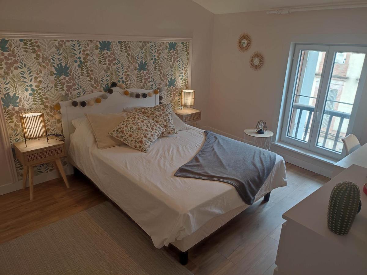 Les Loges De Montauban Apartamento Exterior foto