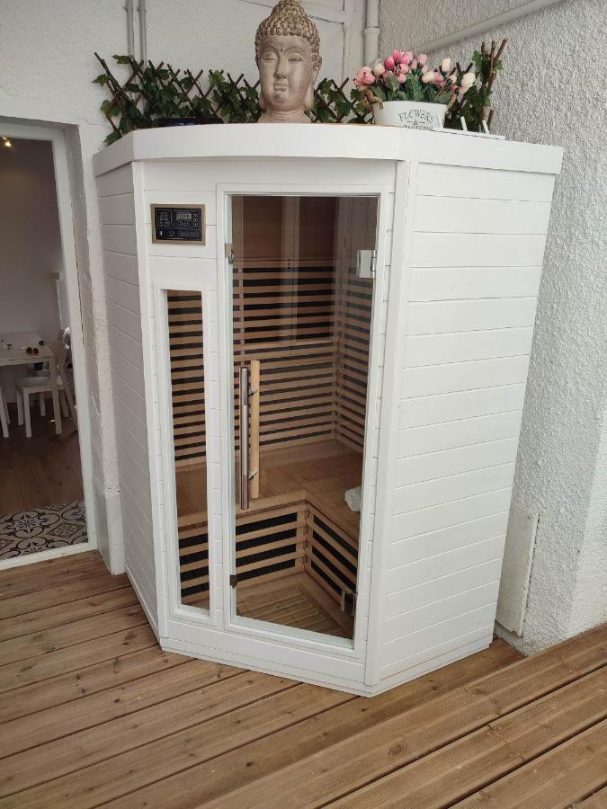 Les Loges De Montauban Apartamento Exterior foto